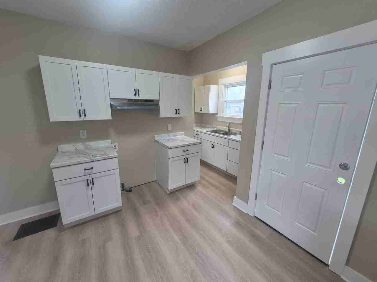 603 Maryland Ave #1 - Photo 7 of 11