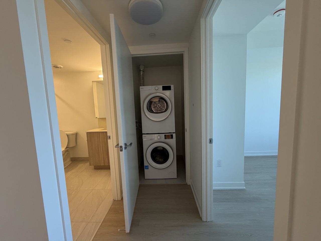 25 Saint Dennis Drive - Photo 7 of 12