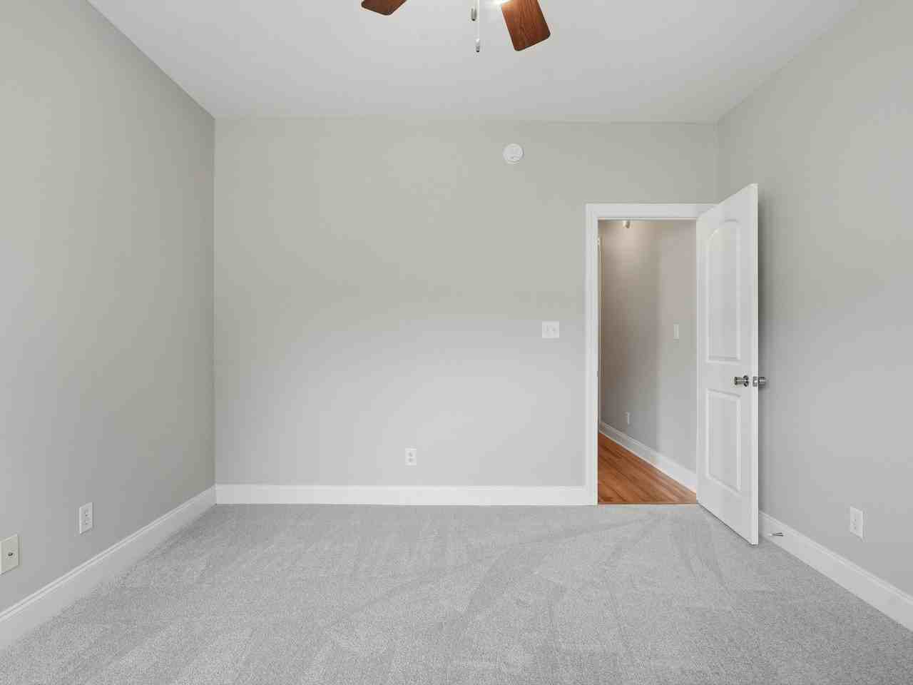 102 Brigadoon Dr #1 - Photo 7 of 10