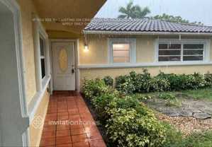 10535 Nw 37th St - Photo 1 of 1