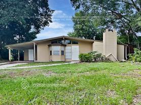 908 Lakewood Ave - Photo 1 of 1