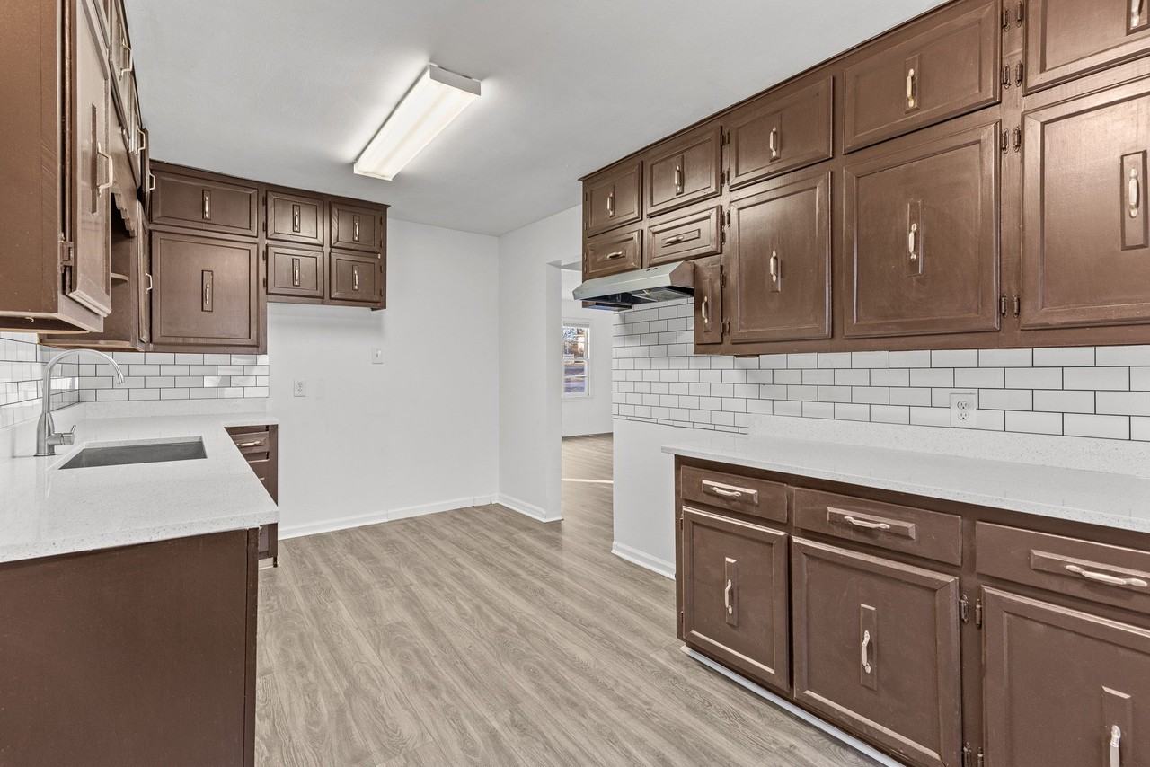 2321 4th St Ne #1 - Photo 7 of 19