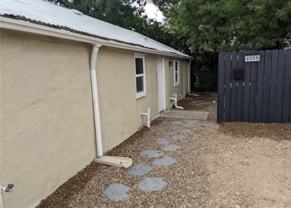 405 E North St #B - Photo 1 of 1