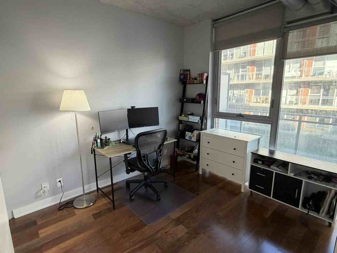 360 McLeod St - Photo 6 of 11