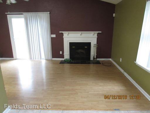 118 Lancashire Rd - Photo 2 of 10