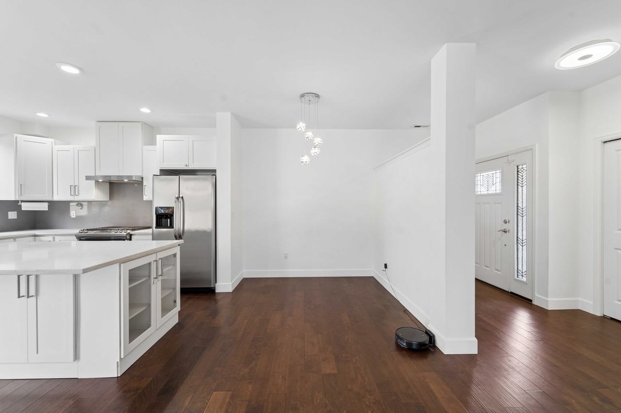 12900 Se 268th St #K1 - Photo 5 of 33