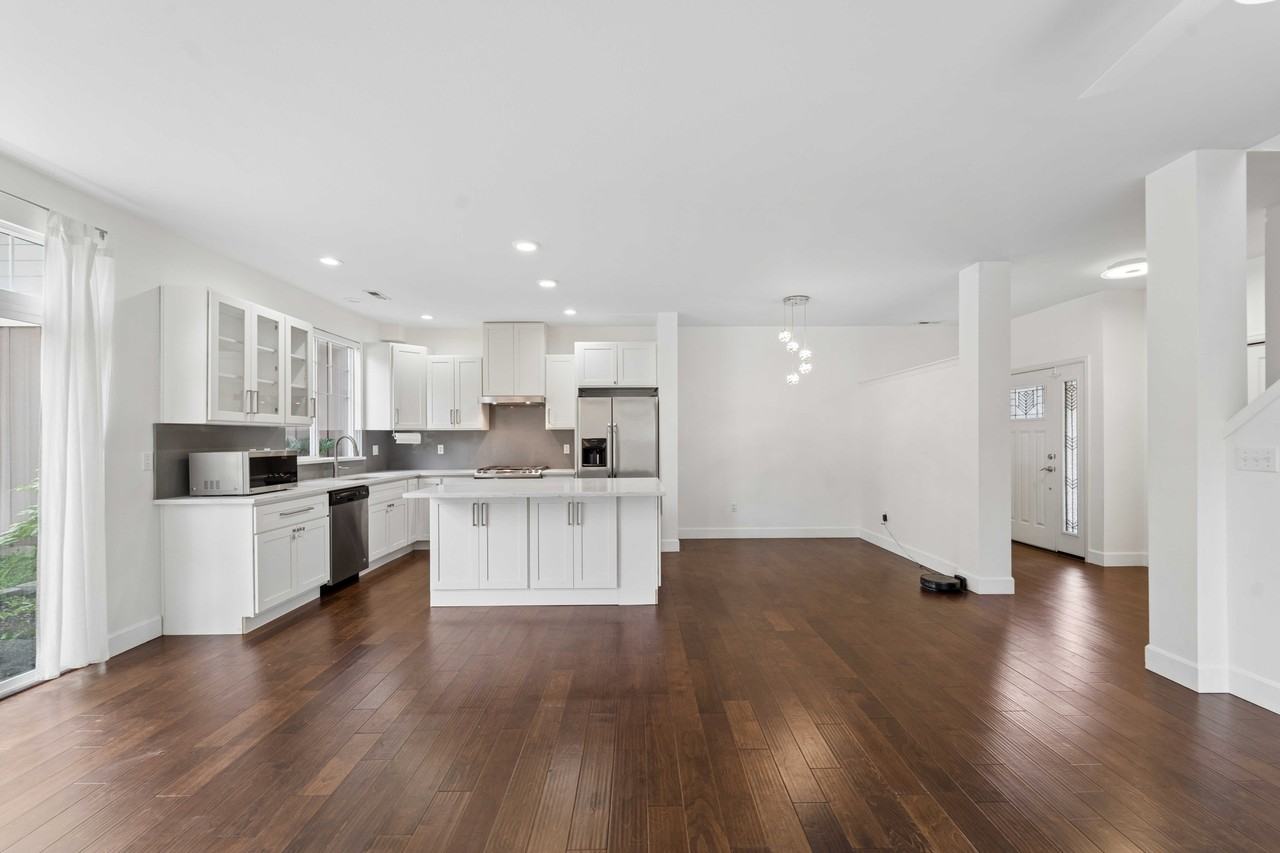 12900 Se 268th St #K1 - Photo 6 of 33