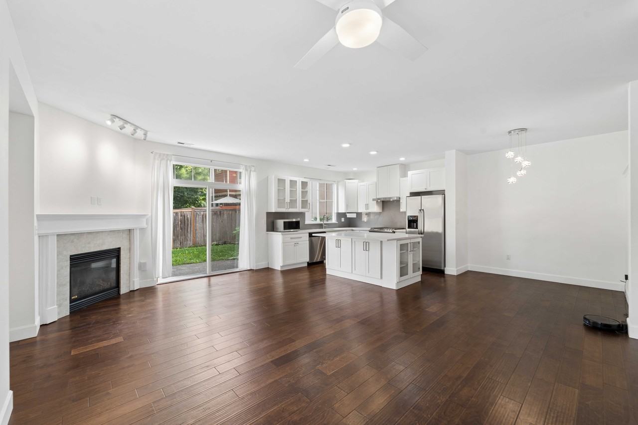 12900 Se 268th St #K1 - Photo 7 of 33