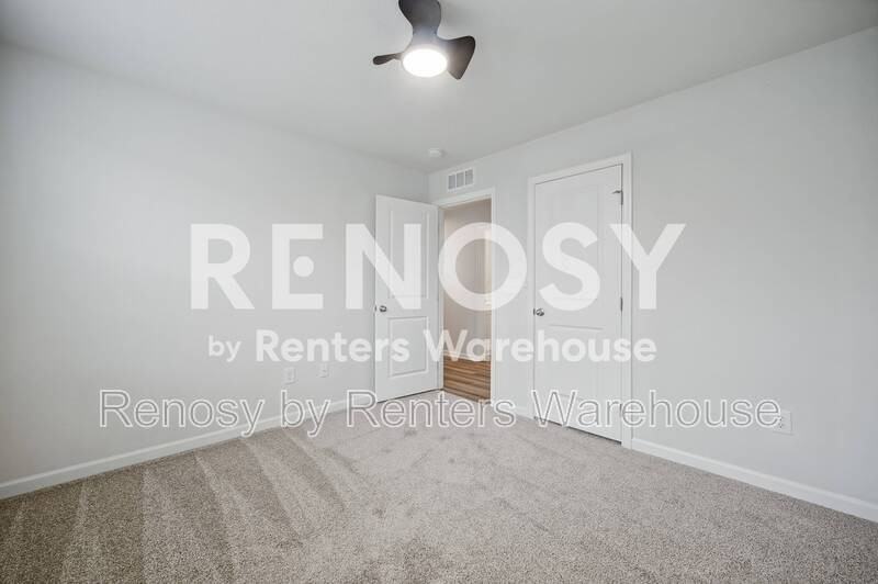 331 Forecastle St - Photo 5 of 39