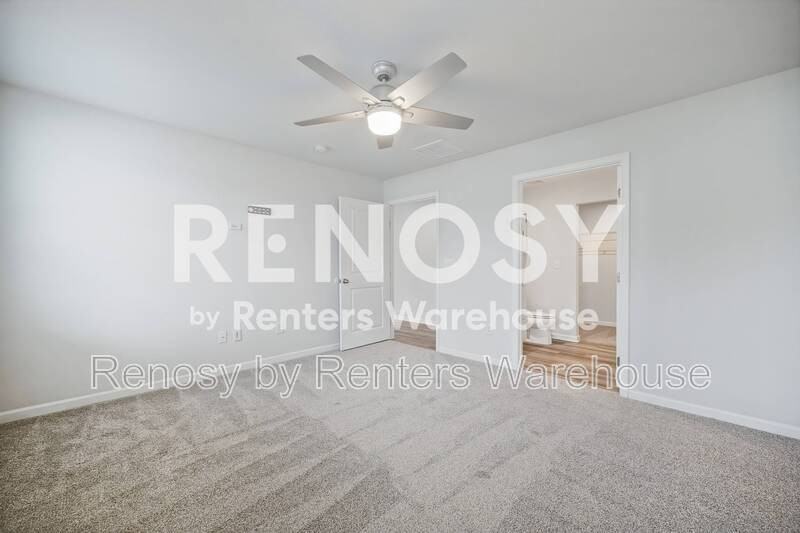 331 Forecastle St - Photo 4 of 39