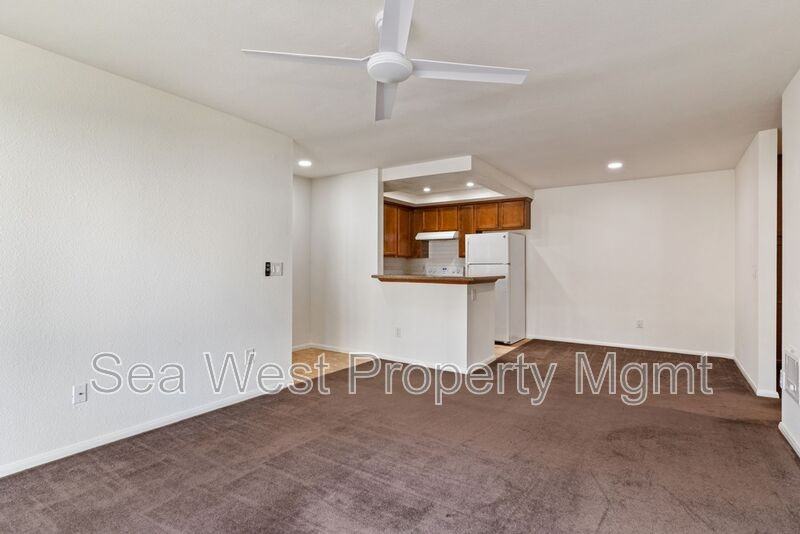 432 Edgehill Ln #156 - Photo 5 of 13