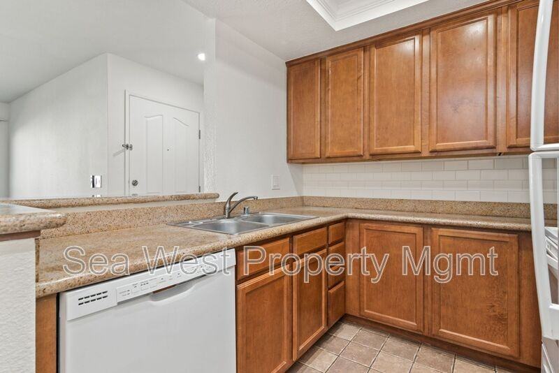 432 Edgehill Ln #156 - Photo 7 of 13