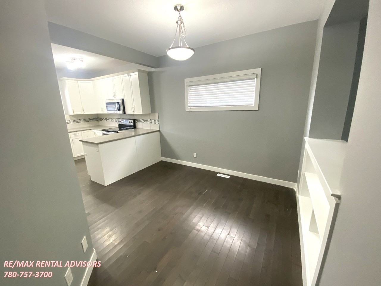 2228 74 St Sw - Photo 6 of 32
