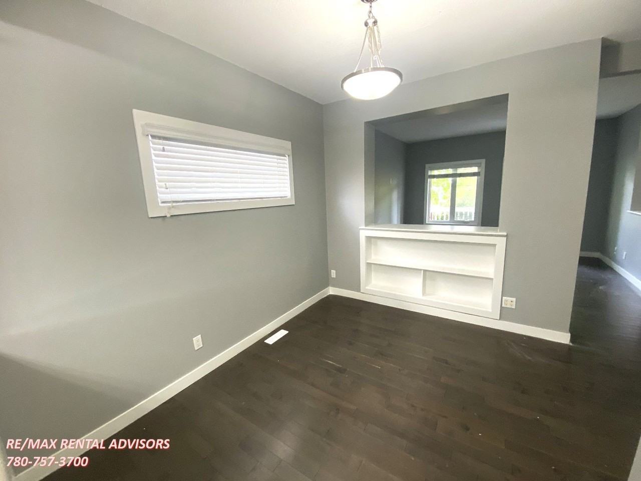 2228 74 St Sw - Photo 7 of 32