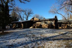 featured image of 15 Armour Cres