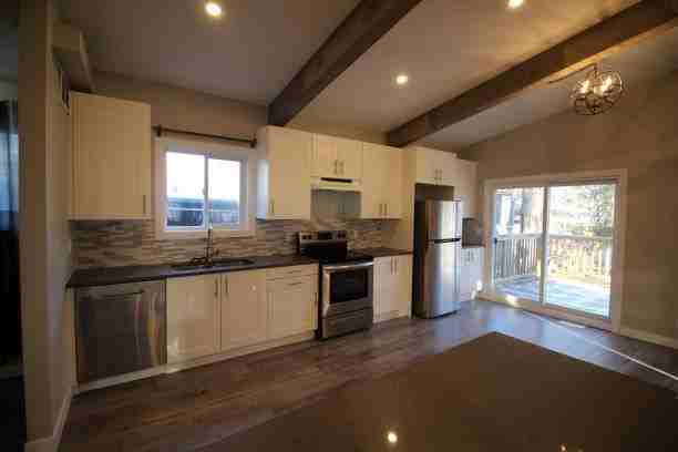 15 Armour Cres - Photo 2 of 20