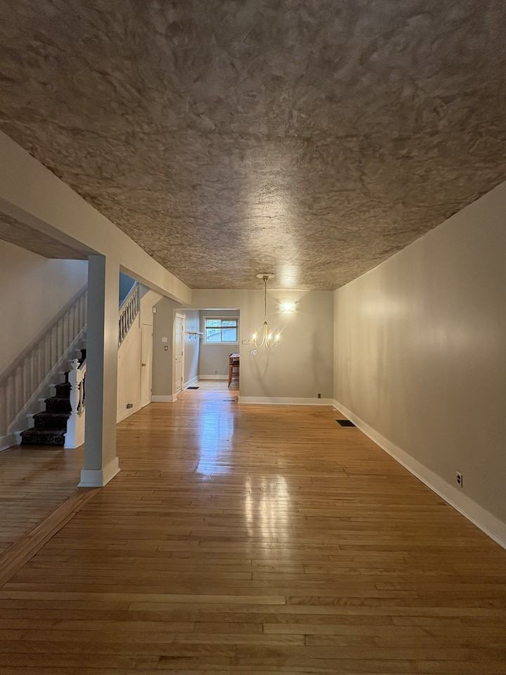 530 Aulneau St - Photo 4 of 20