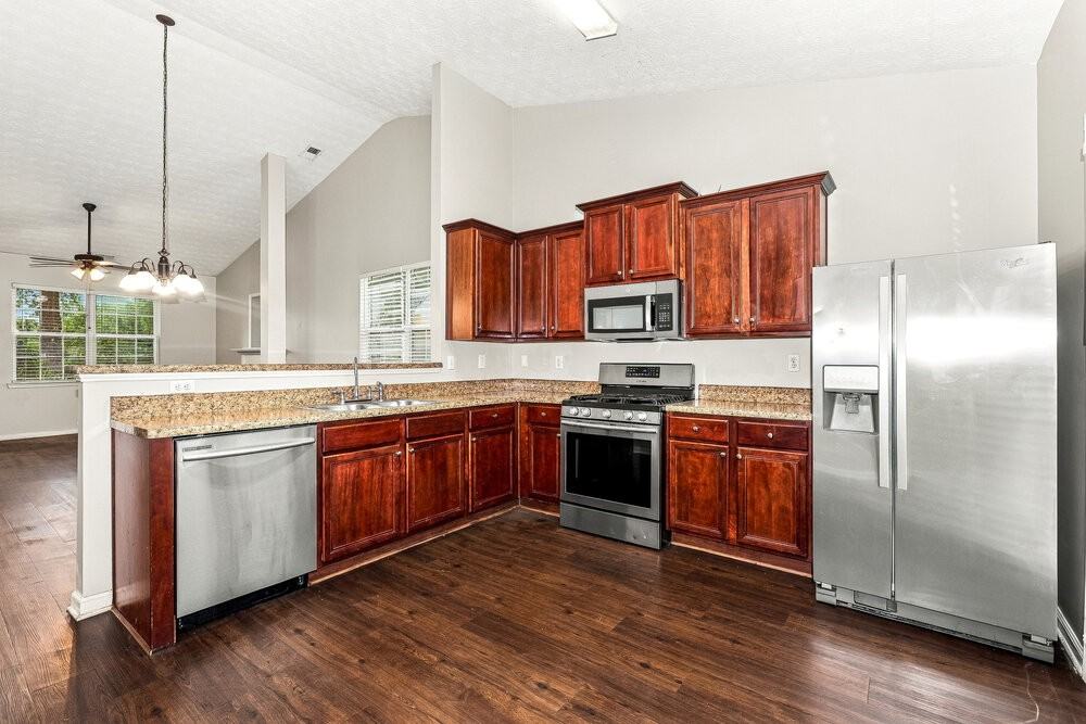 1317 Winwood Dr - Photo 7 of 16