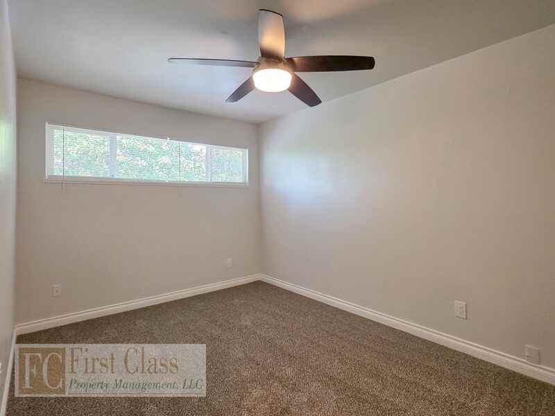 12345 Sw Hall Blvd #10 - Photo 7 of 18