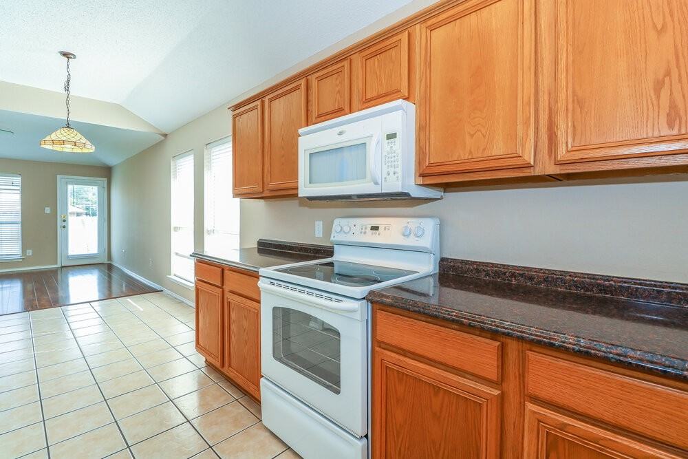 6705 W Lynn Creek Dr - Photo 7 of 24