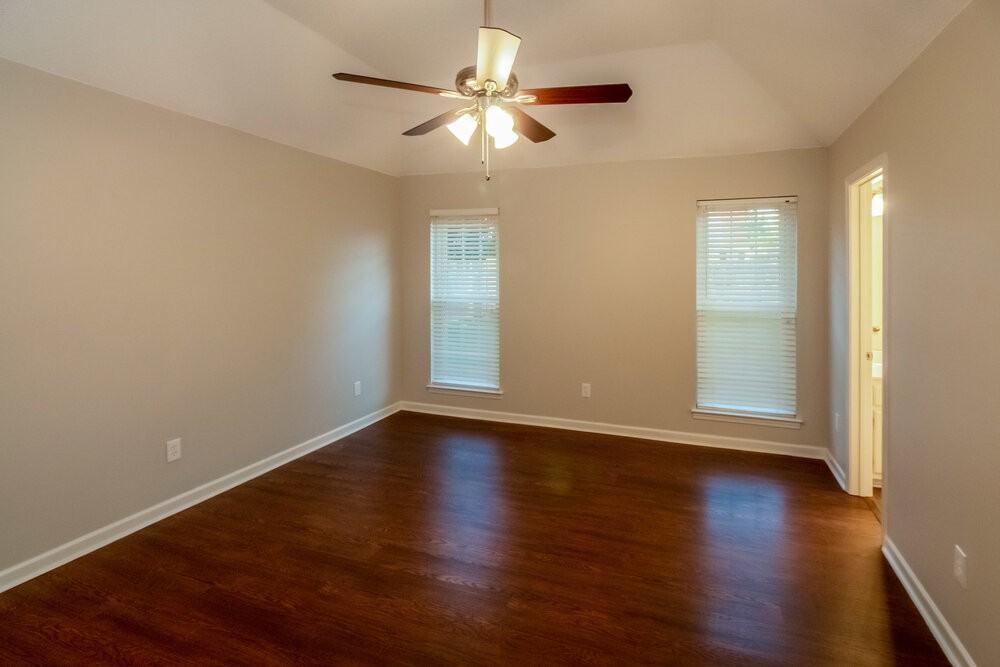 7746 Annesdale Dr - Photo 5 of 16
