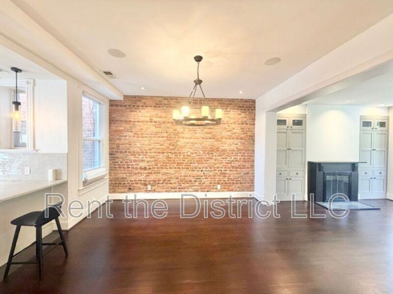 1151 5th St Ne - Photo 6 of 21