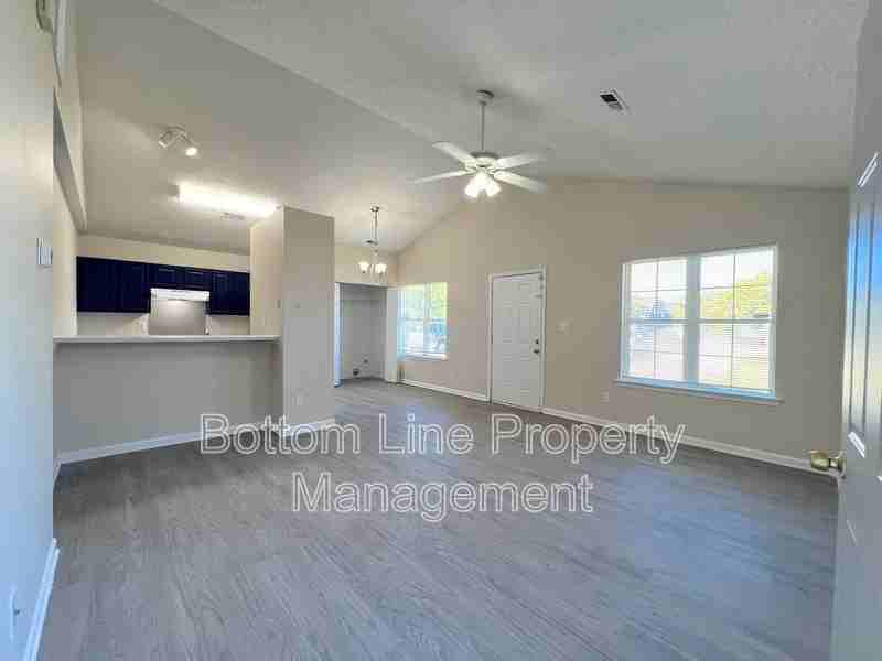 1329 Toddville Rd - Photo 2 of 15