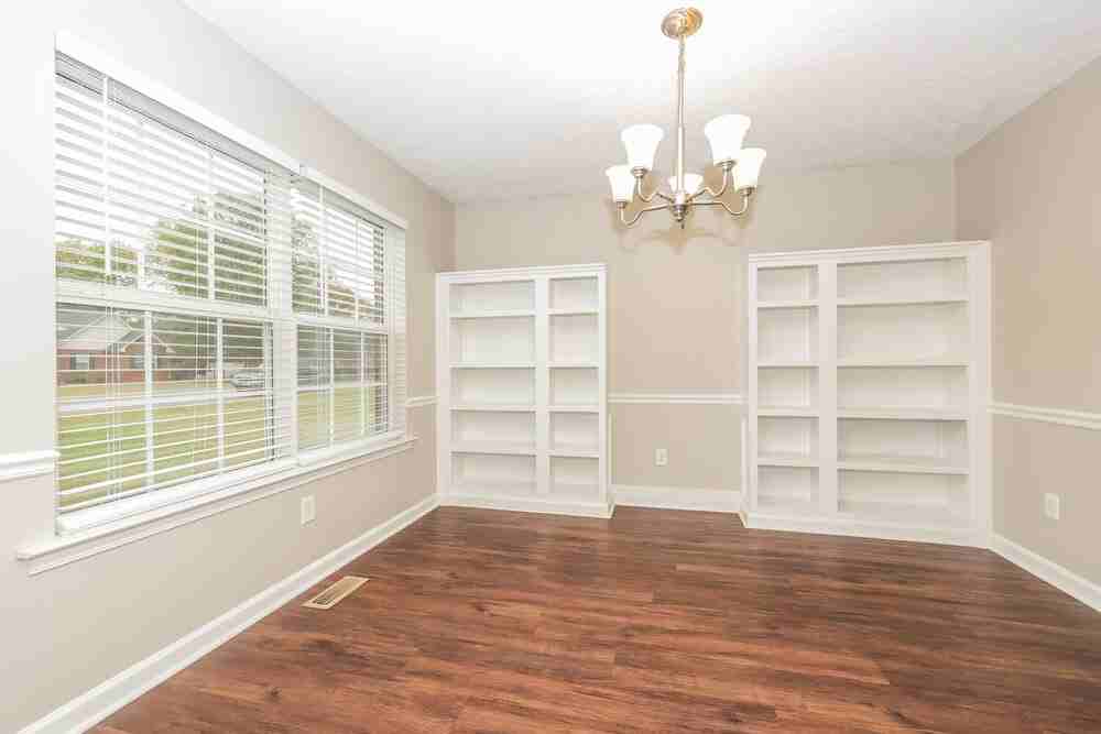 1924 Pennington Dr - Photo 7 of 18