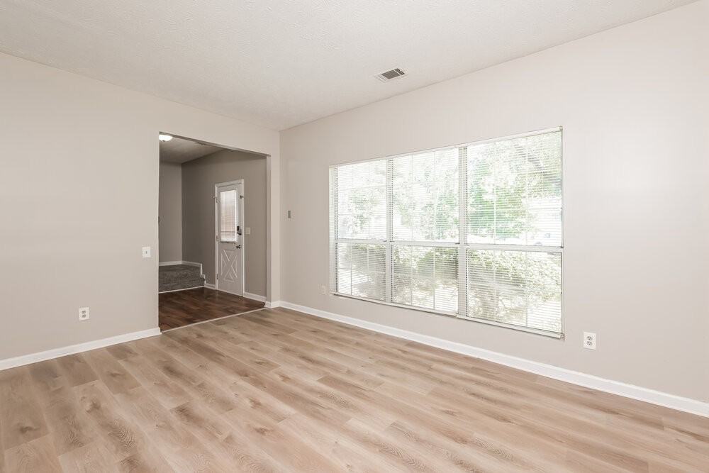 3041 Savannah Bay Ct - Photo 5 of 17