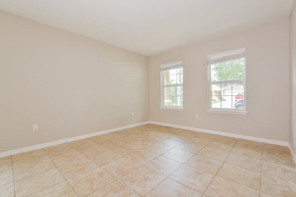 3728 Umbrella Ct - Photo 3 of 16