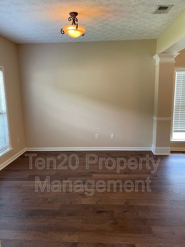 8039 Santee Ct - Photo 2 of 26