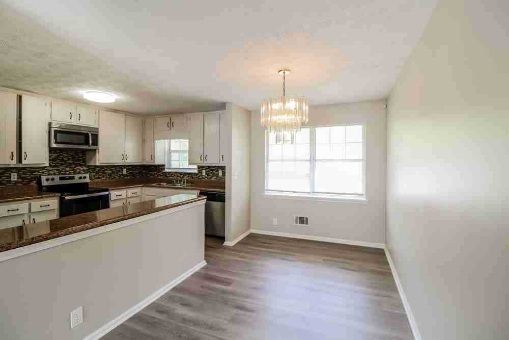 2306 Wilkins Cv - Photo 6 of 17
