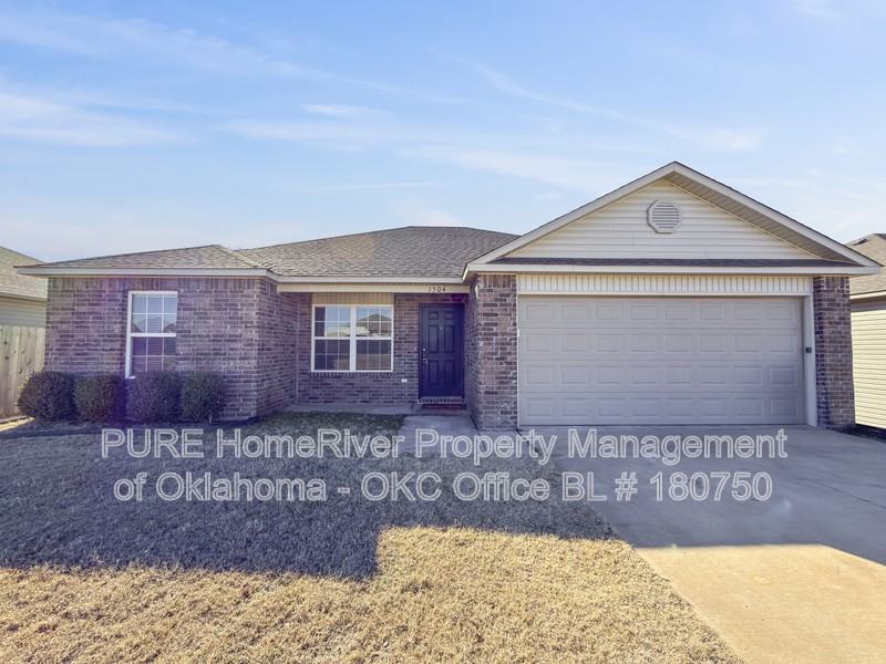 1504 Sandstone Dr - Photo 4 of 20