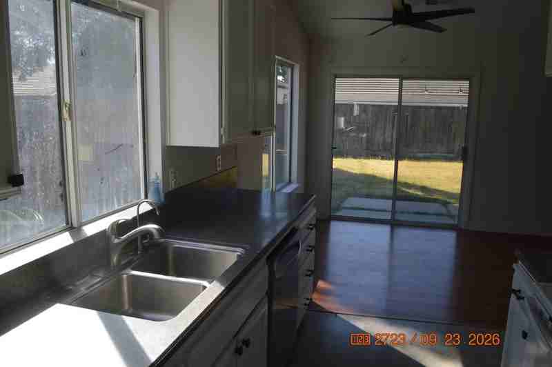 2628 River Valley Cir - Photo 5 of 21