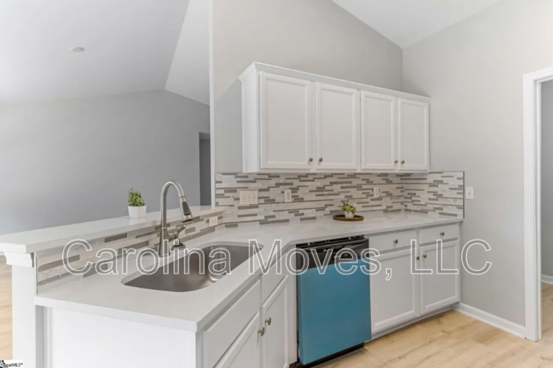 104 Becket Ct - Photo 6 of 30