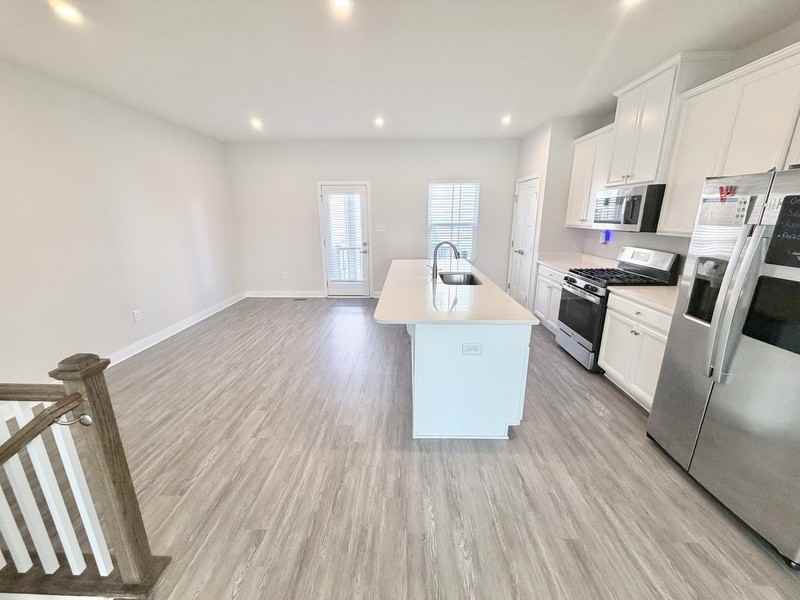2109 Tobacco Mill St - Photo 3 of 17