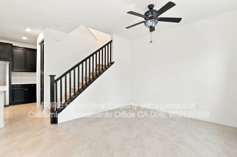 4163 Gloster Way - Photo 3 of 26