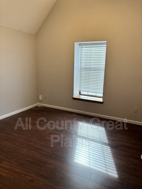 4980 W 60th Ter - Photo 6 of 9