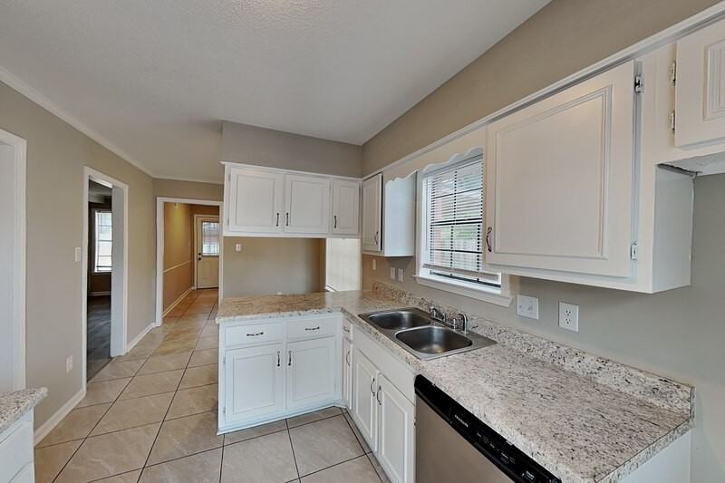 7341 Isherwood Rd - Photo 6 of 18