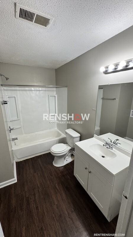 349 Navy Dr - Photo 6 of 13
