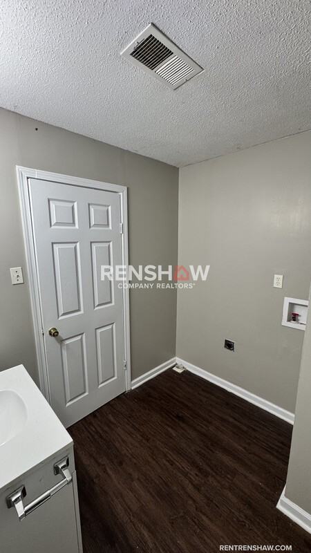 349 Navy Dr - Photo 7 of 13