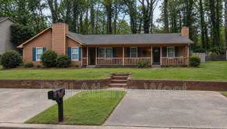 2132 Valley Oaks Dr Se - Photo 1 of 1