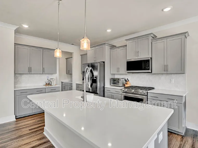 106 Barred Owl Rd - Photo 5 of 34