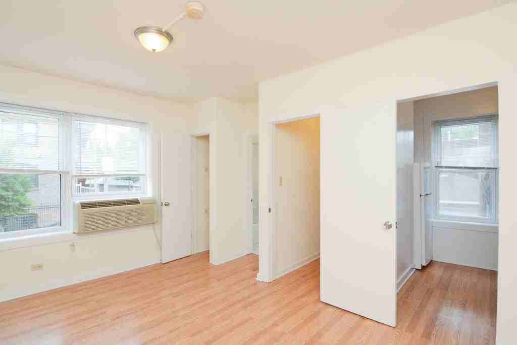 1850 N Humboldt Blvd #213 - Photo 7 of 16