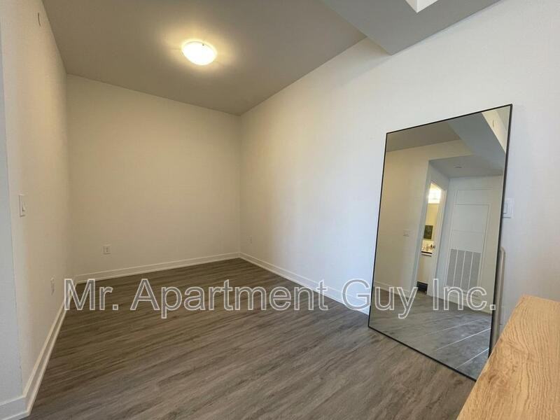 385 Winston Rd #710 - Photo 7 of 12