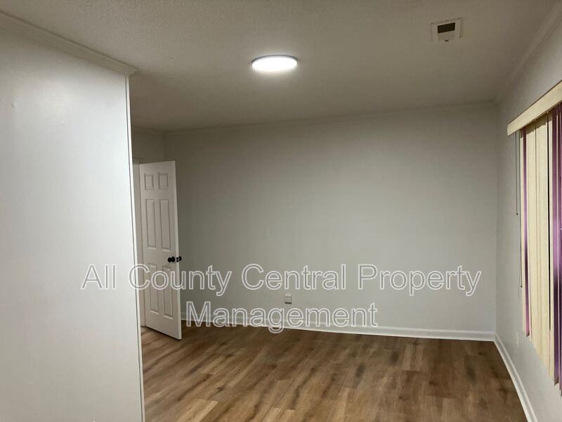 1 2nd Ave S - Photo 6 of 13