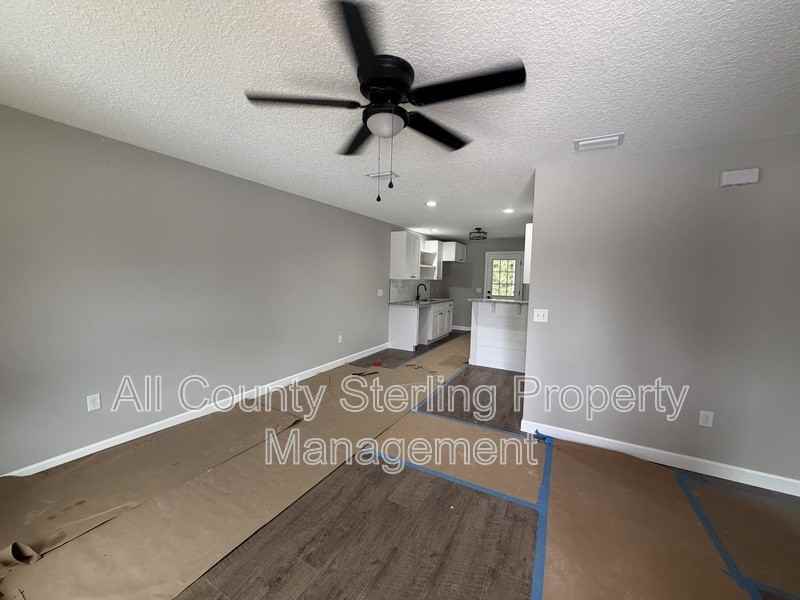 218 Sw Tigerview Gln #1-6 - Photo 5 of 15