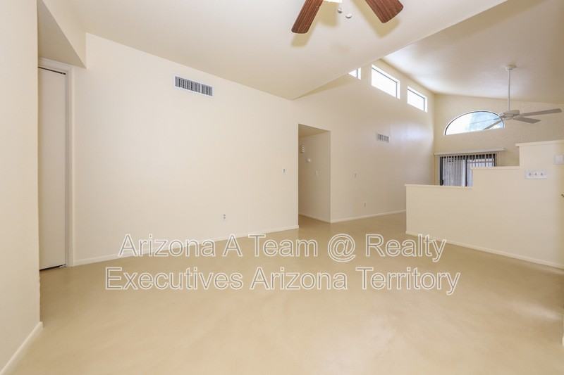 2260 N Camino De Esperanto - Photo 4 of 26