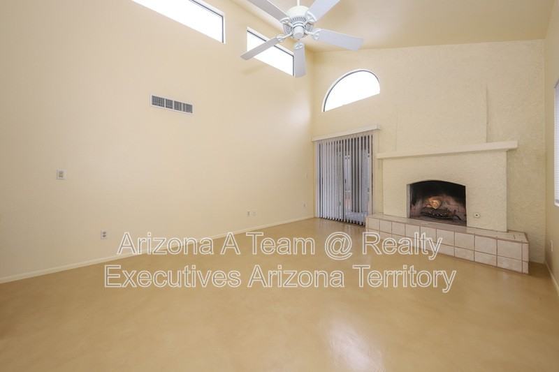 2260 N Camino De Esperanto - Photo 6 of 26