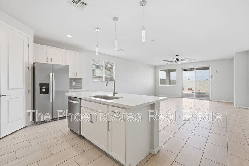 35786 W Santa Monica Ave - Photo 4 of 43